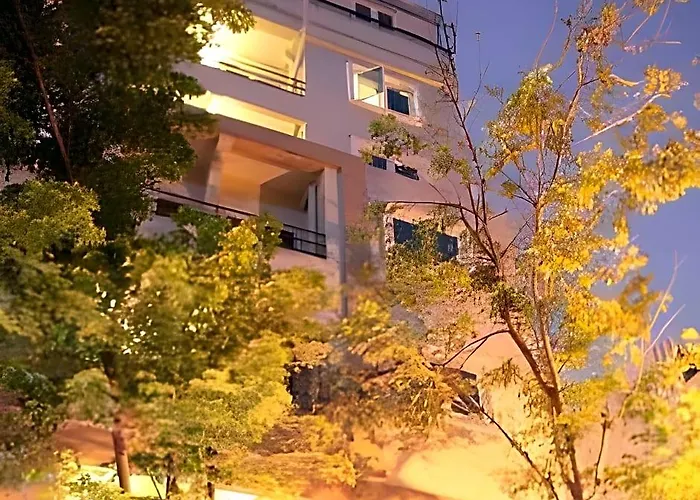 인 살라댕 호텔 방콕