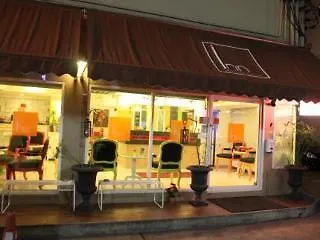 인 살라댕 방콕